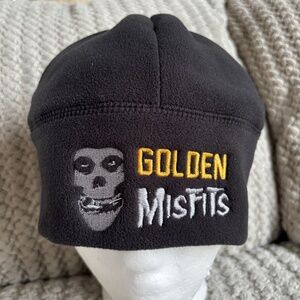 Golden Misfits Beanie Toque Black Skull Cap Vegas Knights Hockey Inaugural Team